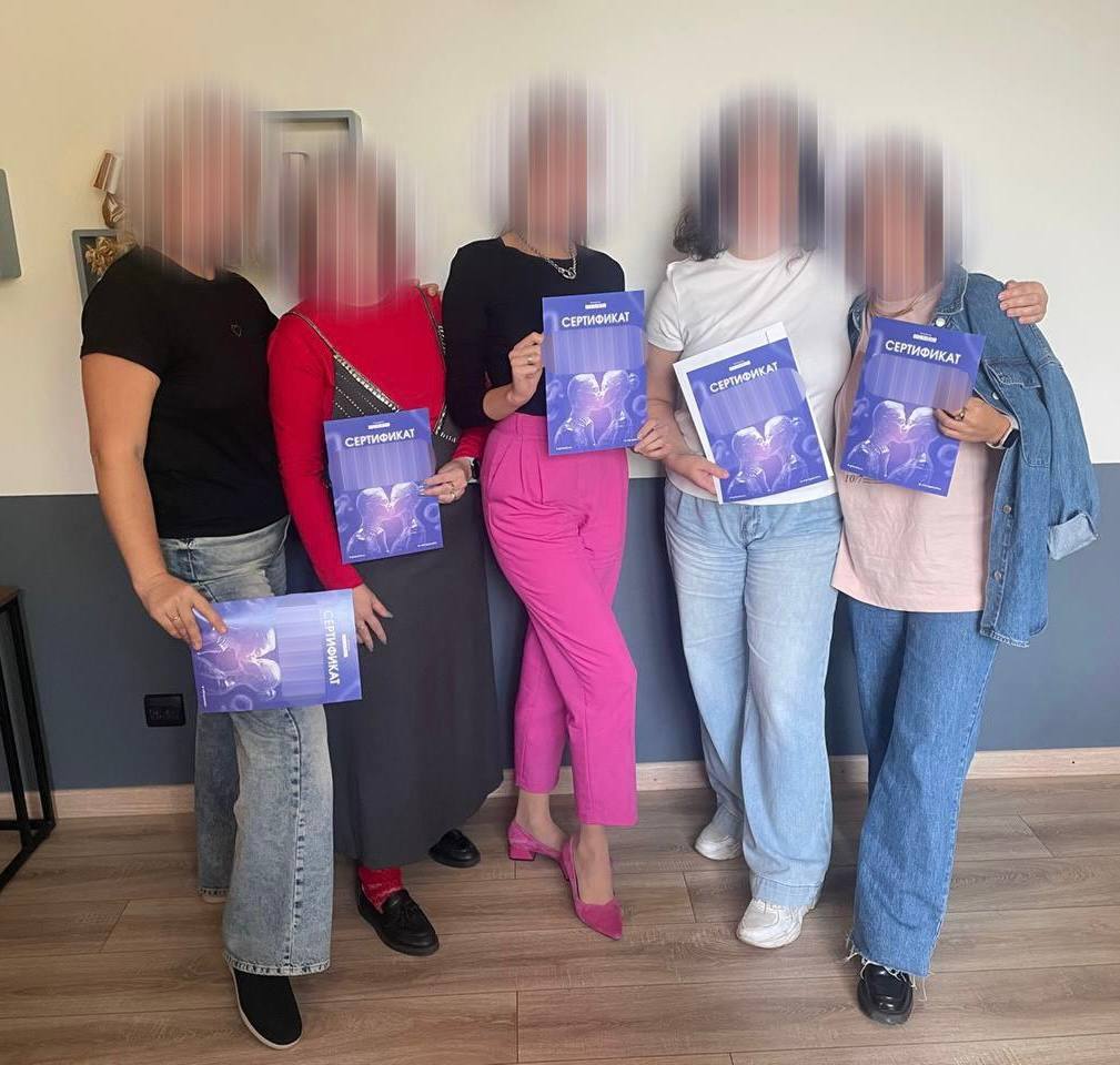 Фото учениц с девичника по горловому минету