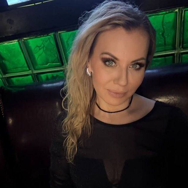 Елена — преподаватель секс-курсов Гетеротика